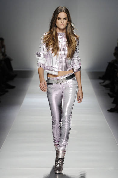 38_BLUMARINE_AI_12-13 <strong>Blumarine|ブルマリン</strong> 2012-13年秋冬コレクション速報