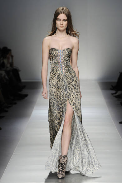 43_BLUMARINE_AI_12-13 <strong>Blumarine|ブルマリン</strong> 2012-13年秋冬コレクション速報