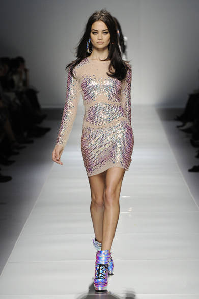 44_BLUMARINE_AI_12-13 <strong>Blumarine|ブルマリン</strong> 2012-13年秋冬コレクション速報