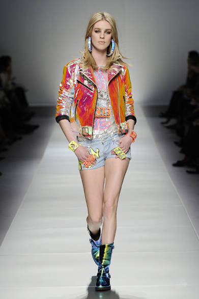 46_BLUMARINE_AI_12-13 <strong>Blumarine|ブルマリン</strong> 2012-13年秋冬コレクション速報