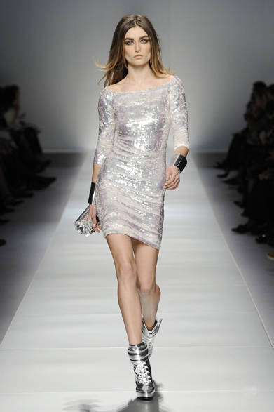 47_BLUMARINE_AI_12-13 <strong>Blumarine|ブルマリン</strong> 2012-13年秋冬コレクション速報