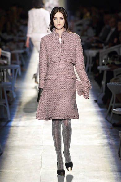13_chanel <strong>CHANEL|シャネル</strong> 2012年秋冬オートクチュールコレクション © CHANEL