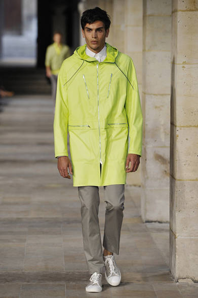 ★★★HERMES★美品★2013コレクション★ホワイトフラワー★ワンピース★イタリア製★エルメス★ HERMÈS｜2013年春夏 メンズコレクション - Web Magazine OPENERS