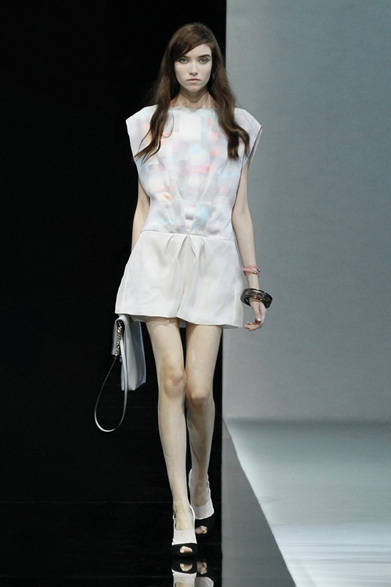 42_DA03WA4_emporio_armani 2013年春夏コレクション