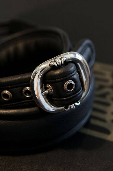 Chrome Hearts - Chrome Hearts(クロムハーツ) クロス ストラップ クロムハーツ Chrome Hearts 通販専門店 ブラックシンフォニー