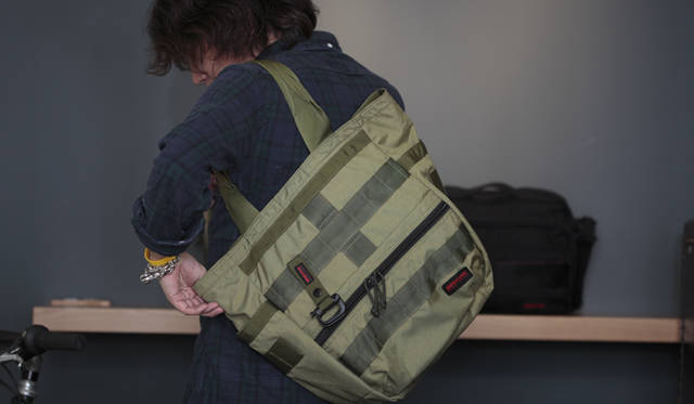 BRIEFING｜ブリーフィング×ルモアズの人気別注 新作トートバッグは