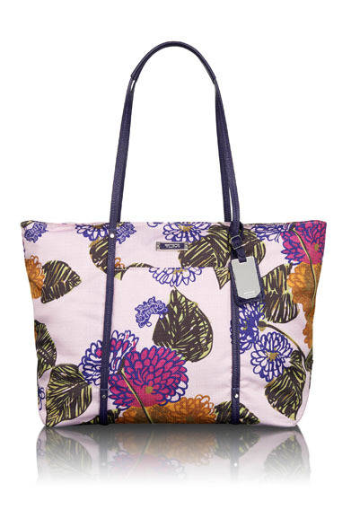 TUMI｜旅へ誘うコラボレートコレクション「Anna Sui for Tumi
