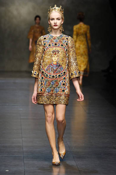 dolce_and_gabbana_05 <strong>DOLCE & GABBANA|ドルチェ&ガッバーナ</strong> <a href="/article/16845" class="link12lh15blue">2013年秋冬コレクション</a>