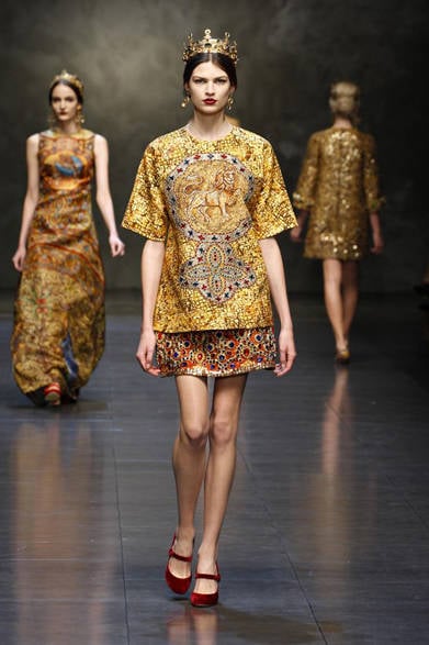 dolce_and_gabbana_07 <strong>DOLCE & GABBANA|ドルチェ&ガッバーナ</strong> <a href="/article/16845" class="link12lh15blue">2013年秋冬コレクション</a>