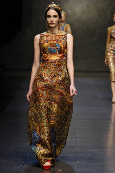 dolce_and_gabbana_08 <strong>DOLCE & GABBANA|ドルチェ&ガッバーナ</strong> <a href="/article/16845" class="link12lh15blue">2013年秋冬コレクション</a>