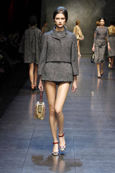 dolce_and_gabbana_19 <strong>DOLCE & GABBANA|ドルチェ&ガッバーナ</strong> <a href="/article/16845" class="link12lh15blue">2013年秋冬コレクション</a>