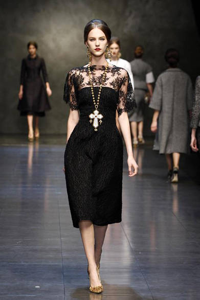 dolce_and_gabbana_33 <strong>DOLCE & GABBANA|ドルチェ&ガッバーナ</strong> <a href="/article/16845" class="link12lh15blue">2013年秋冬コレクション</a>