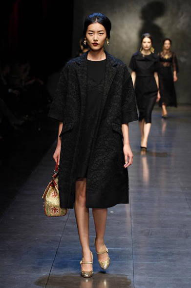 dolce_and_gabbana_43 <strong>DOLCE & GABBANA|ドルチェ&ガッバーナ</strong> <a href="/article/16845" class="link12lh15blue">2013年秋冬コレクション</a>