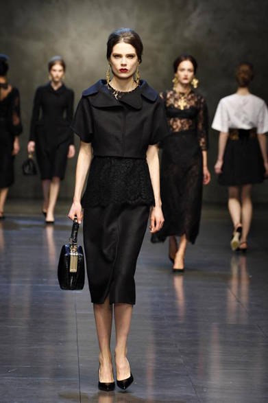 dolce_and_gabbana_44 <strong>DOLCE & GABBANA|ドルチェ&ガッバーナ</strong> <a href="/article/16845" class="link12lh15blue">2013年秋冬コレクション</a>