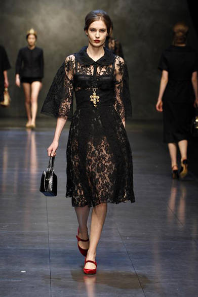 dolce_and_gabbana_47 <strong>DOLCE & GABBANA|ドルチェ&ガッバーナ</strong> <a href="/article/16845" class="link12lh15blue">2013年秋冬コレクション</a>