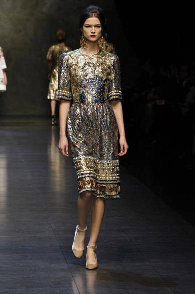 dolce_and_gabbana_72 <strong>DOLCE & GABBANA|ドルチェ&ガッバーナ</strong> <a href="/article/16845" class="link12lh15blue">2013年秋冬コレクション</a>