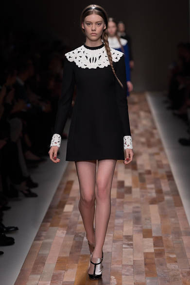 valentino_02 <strong>VALENTINO|ヴァレンティノ</strong> <a href="/article/16845
" class="link12lh15blue">2013年秋冬コレクション</a>