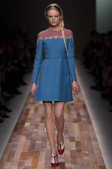 valentino_37 <strong>VALENTINO|ヴァレンティノ</strong> <a href="/article/16845
" class="link12lh15blue">2013年秋冬コレクション</a>