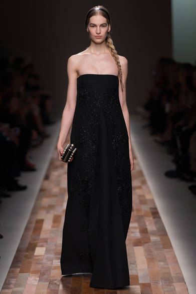 valentino_65 <strong>VALENTINO|ヴァレンティノ</strong> <a href="/article/16845
" class="link12lh15blue">2013年秋冬コレクション</a>