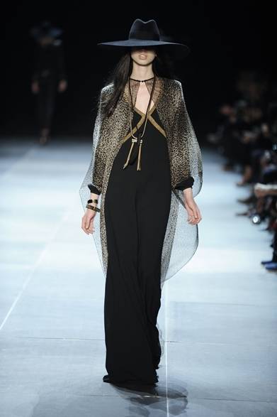SAINT LAURENT｜エディ・スリマンによるコレクションがついに