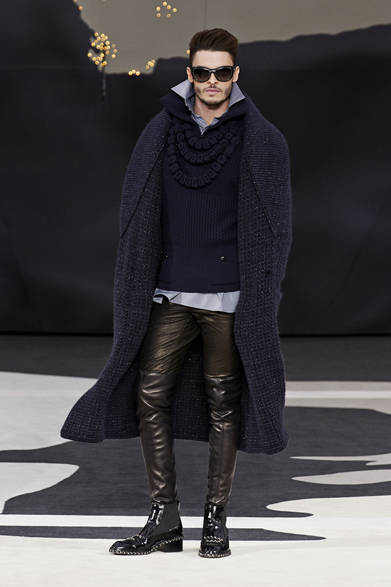 chanel_47 <a href="" class="link12lh15blue"><strong>CHANEL|シャネル</strong></a> <a href="/article/16845" class="link12lh15blue">2013年秋冬コレクション</a> ©CHANEL