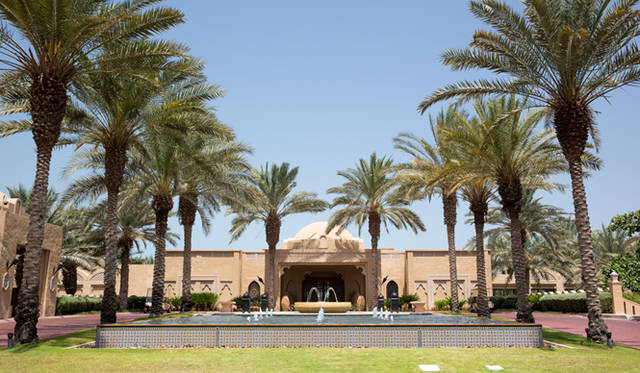 dubai_665_54 「レジデンス&スパ」の正面入り口