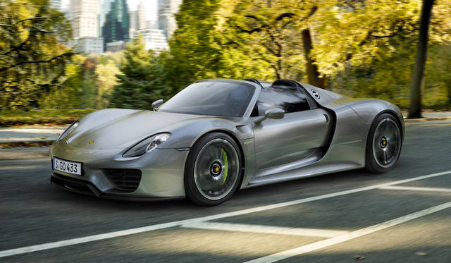 ポルシェ 918 スパイダー プロダクションモデルを公開｜Porsche