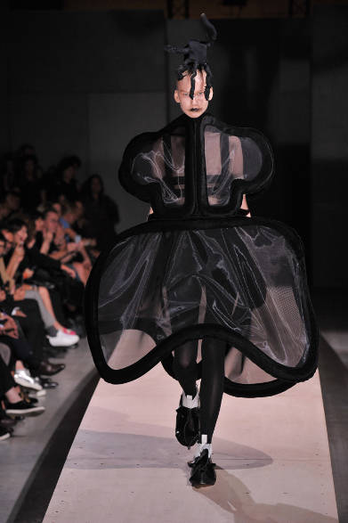 Contemporary Fashion コンテンポラリーファッション Contemporary Fashion コンテンポラリーファッション