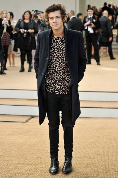 13 <strong>2014年春夏コレクション会場スナップ</strong> Harry Styles|ハリー・スタイルズ (<a href="/gallery/321371">バーバリーの会場にて</a>・ロンドン)