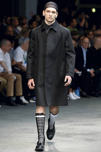 givenchy_by_riccardo_tisci_112 <a href="/article/23622" class="link12lh15blue">2015