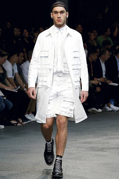 givenchy_by_riccardo_tisci_392 <a href="/article/23622" class="link12lh15blue">2015