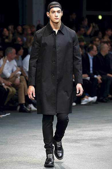 givenchy_by_riccardo_tisci_472 <a href="/article/23622" class="link12lh15blue">2015