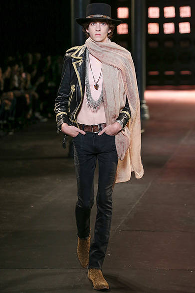 saintlaurent_172 <a href="/article/23622" class="link12lh15blue">2015