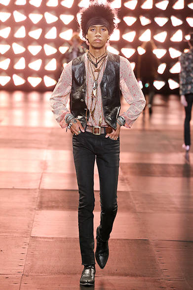 saintlaurent_282 <a href="/article/23622" class="link12lh15blue">2015