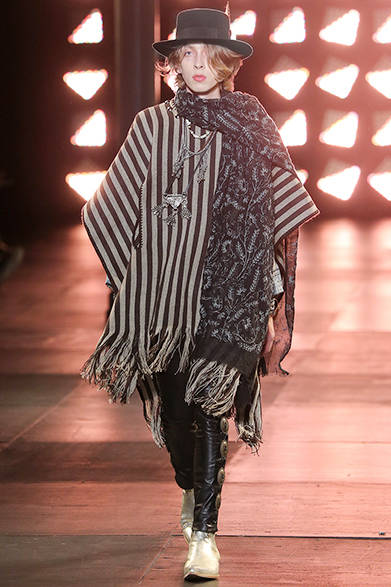 saintlaurent_422 <a href="/article/23622" class="link12lh15blue">2015