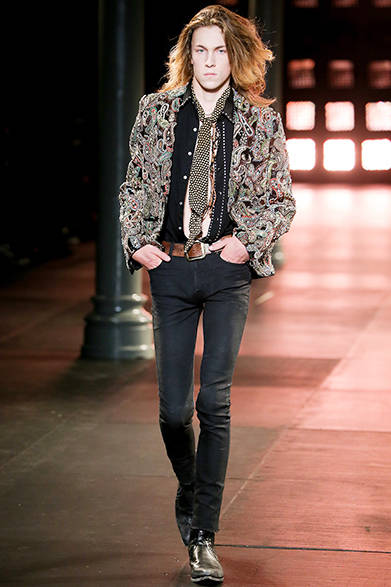 saintlaurent_592 <a href="/article/23622" class="link12lh15blue">2015