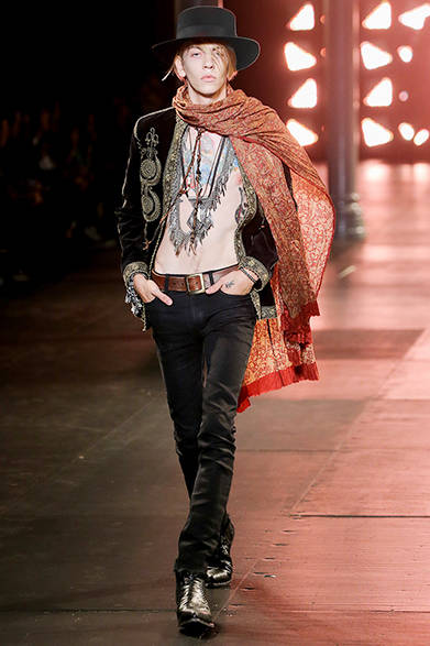 saintlaurent_662 <a href="/article/23622" class="link12lh15blue">2015