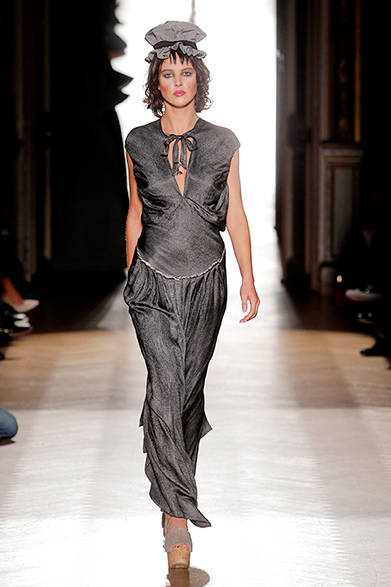 GoldLabel_SS15_Catwalk_LoRes_02