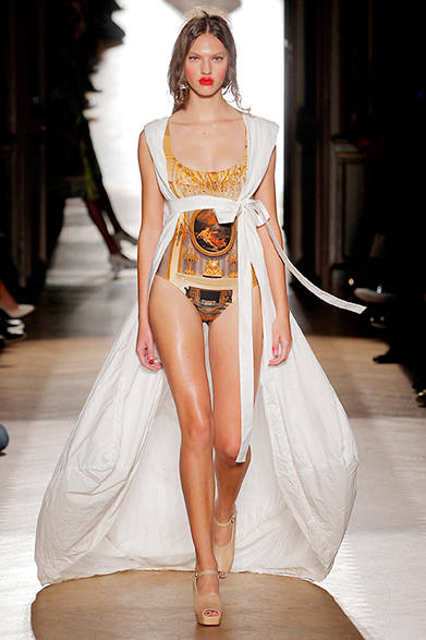 GoldLabel_SS15_Catwalk_LoRes_06