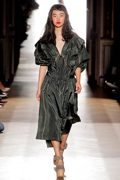 GoldLabel_SS15_Catwalk_LoRes_49