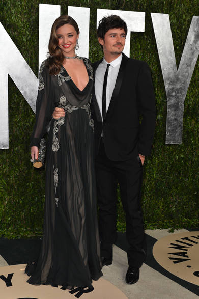 36 <strong>MIRANDA KERR & ORLANDO BLOOM|ミランダ・カー&オーランド・ブルーム</strong><br /><br />
おなじく『ヴァニティ・フェア』誌が主催するオスカーパーティに登場した、ミランダ・カーとオーランド・ブルーム夫妻。オーランド・ブルームがまとったのは、サンローランのスーツ。<br /><br />
Photo Courtesy of Saint Laurent
<br /><br />
<a href="/article/16950" target="_blank" class="link12lh15blue"><strong>第85回アカデミー賞<br />
各部門受賞作品はこちら→</strong></a>