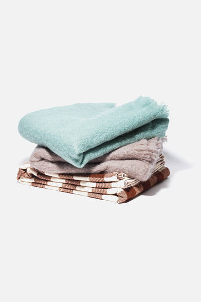 MARGARET HOWELL モヘアブランケット　ライトグレー MARGARET HOWELL モヘアブランケット ライトグレー MARGARET HOWELL