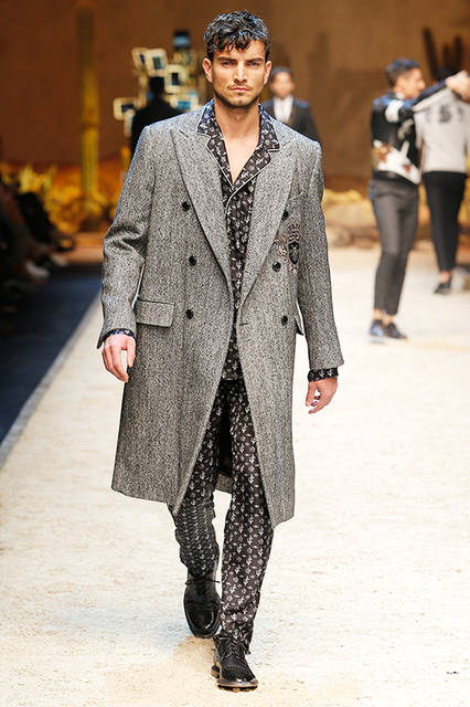 Dolce&Gabbana_man_fashion_show_fw17_runway-(21)