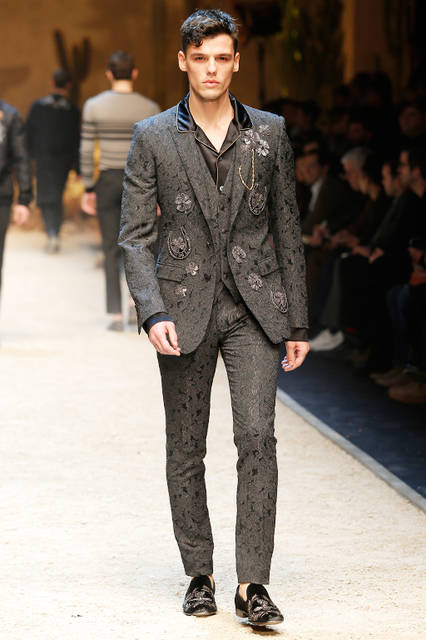 Dolce&Gabbana_man_fashion_show_fw17_runway-(34)
