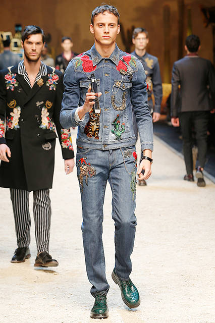 Dolce&Gabbana_man_fashion_show_fw17_runway-(47)