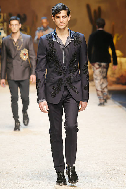 Dolce&Gabbana_man_fashion_show_fw17_runway-(62)