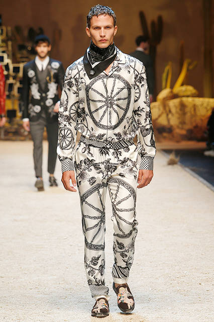 Dolce&Gabbana_man_fashion_show_fw17_runway-(74)