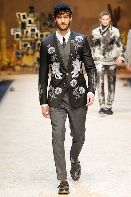 Dolce&Gabbana_man_fashion_show_fw17_runway-(75)