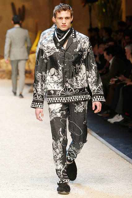 Dolce&Gabbana_man_fashion_show_fw17_runway-(76)
