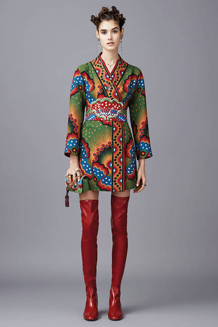 VOGUE-RUNWAY_VAL_FALL16_16